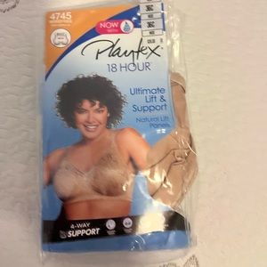 Playtex 18hour nude color bra nwt